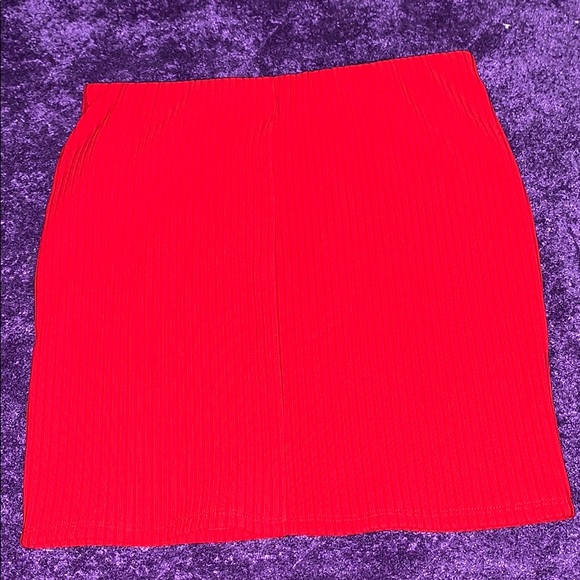 Pencil Skirt - Picture 4 of 4